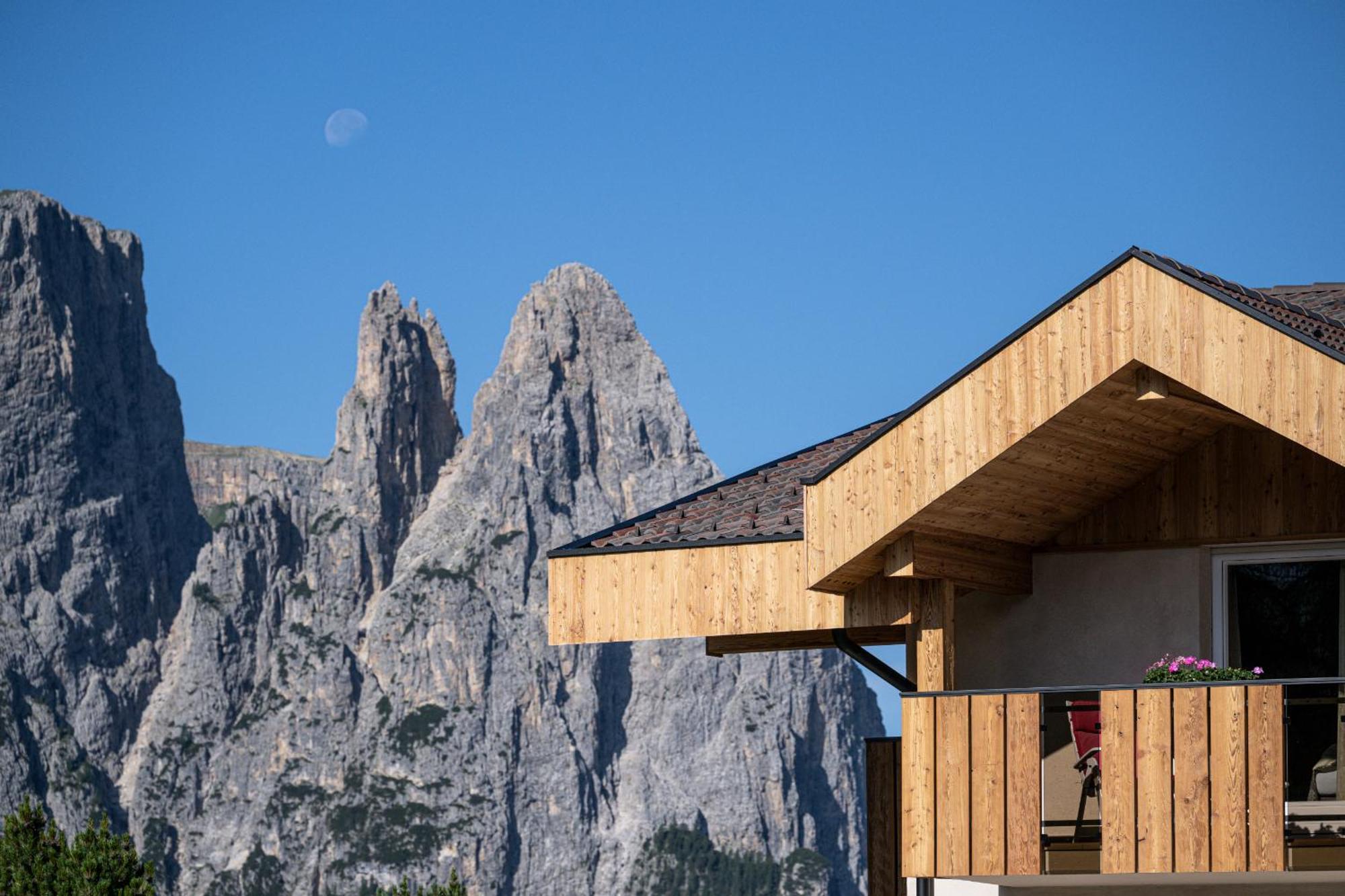 Hotel Rosa Eco Alpine Spa Alpe Di Siusi Exterior photo
